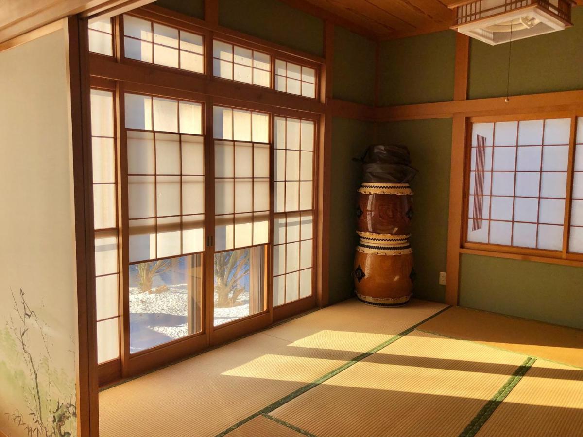 青森伝統芸能を楽しめる繭子の宿 Maison d'hôtes