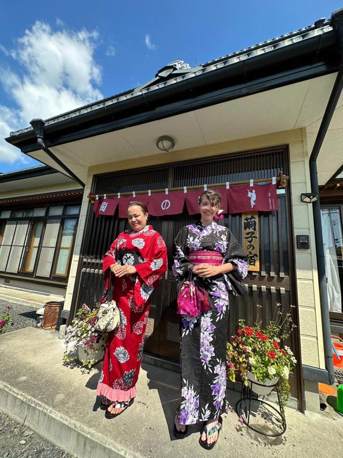 青森伝統芸能を楽しめる繭子の宿 Hachinohe